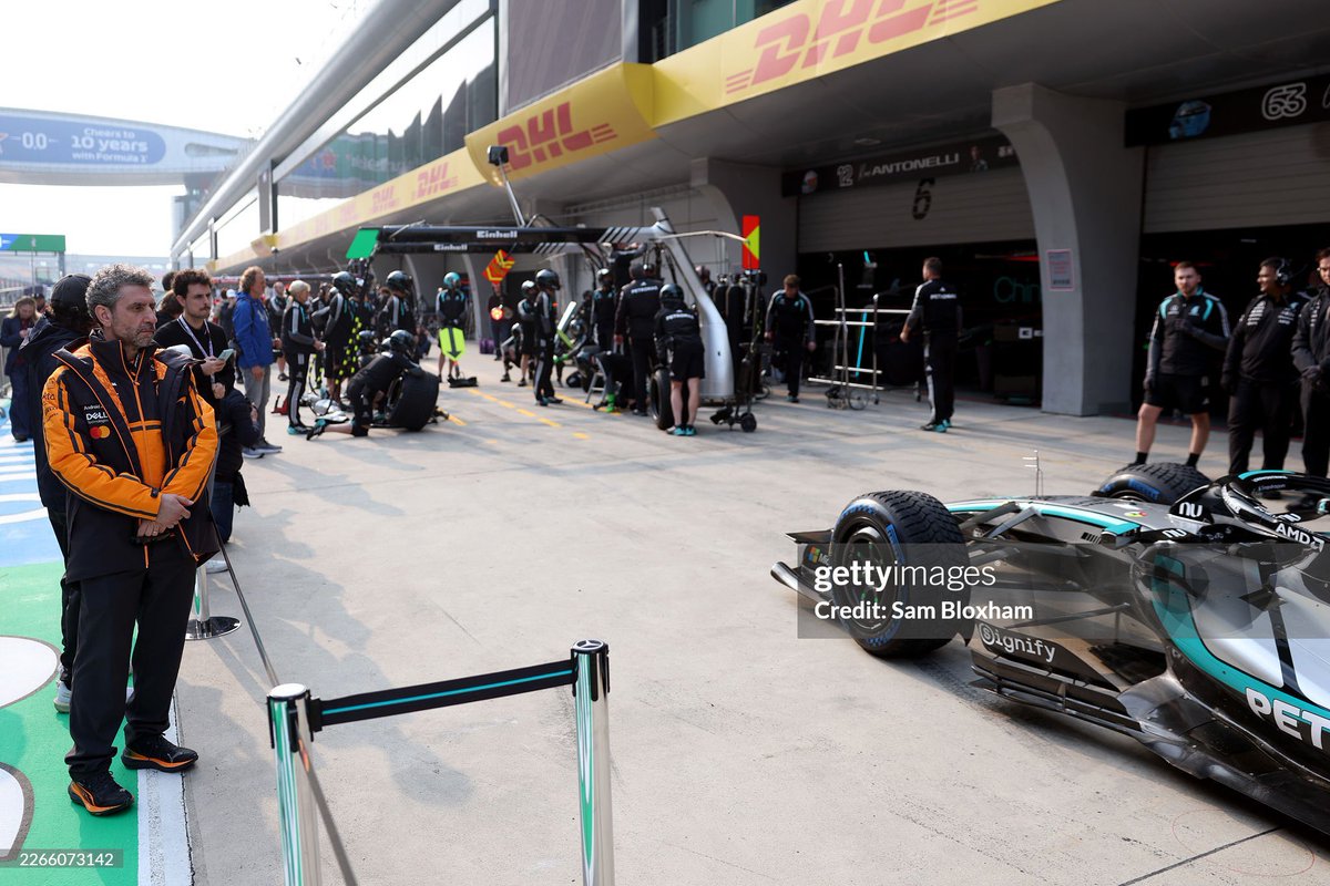 แอนเดรียมาขอดุให้เหนกับตาหน่อยซิ ตรงไหนที่มันเร็วกว่าเราครึ่งวิ