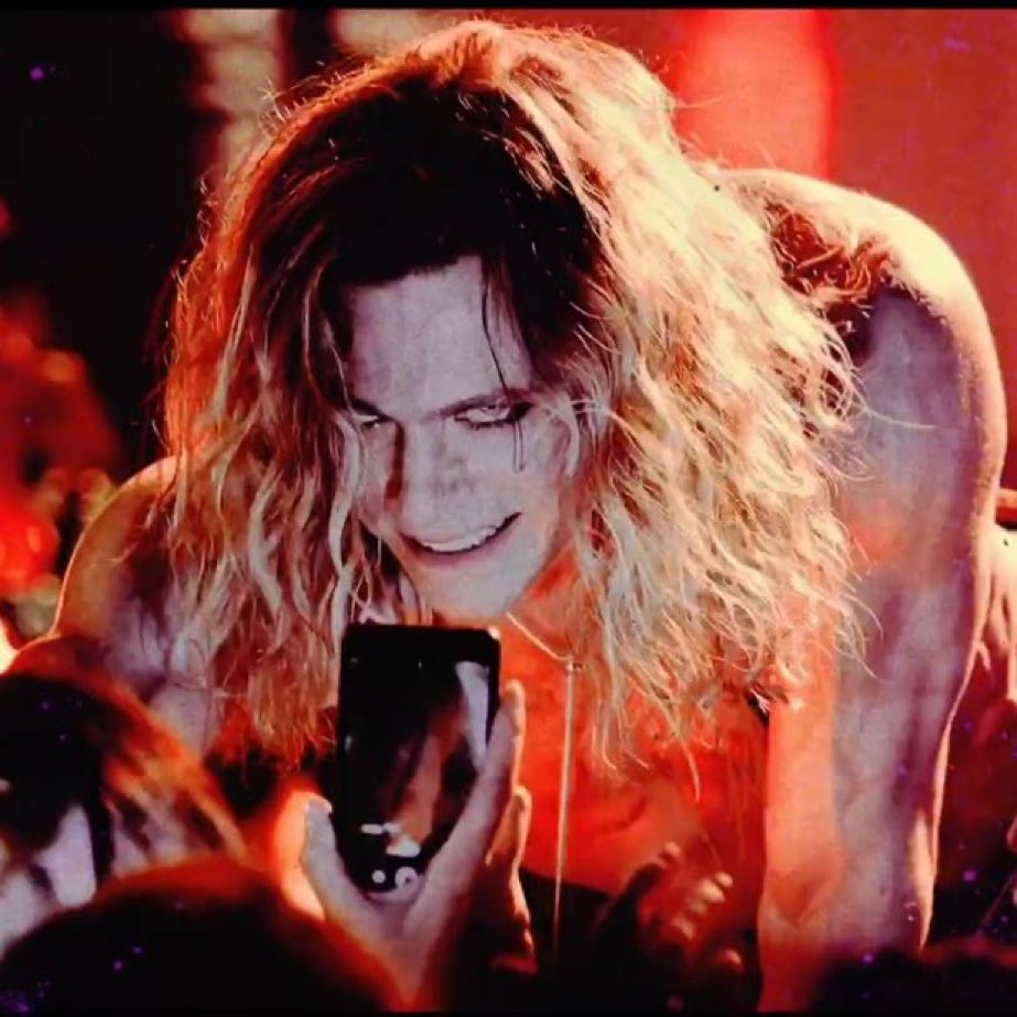 annie ✮ tweet media