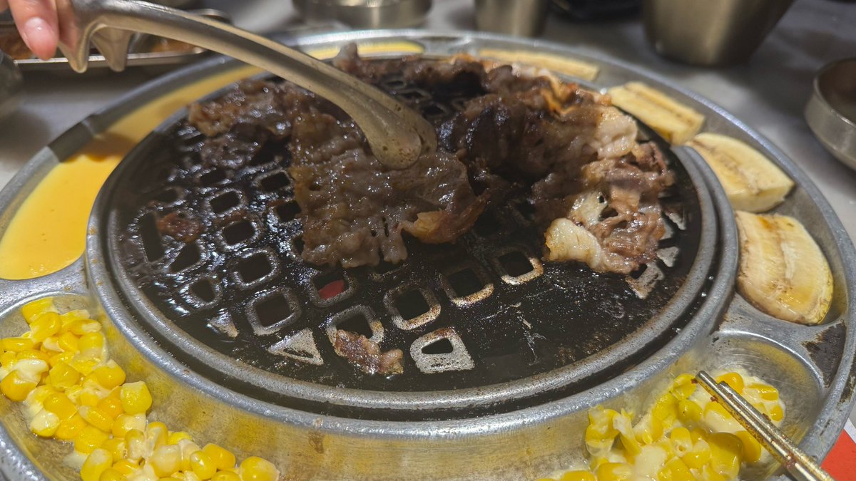 Petei DjCerIo tweet media