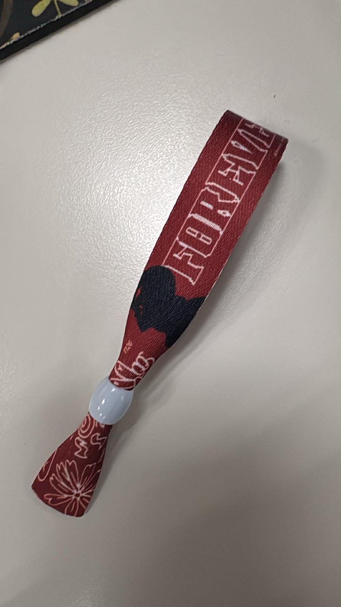 wooberrysnaps's tweet photo. In Your Fantasy in Manila 

Guitar pick and fabric wristband Wooyoung fan support by @wooberrysnaps 

⌞ ⌝like and rt 
⌞ ⌝1:1 limited quantity only 
⌞ ⌝no specific loc :)

See you Atinys! 🐈‍⬛
Will go priv on d-day! :)

#InYourFantasy_MNL #ATEEZinManila
#ATEEZ https://t.co/DfafaW7qMr