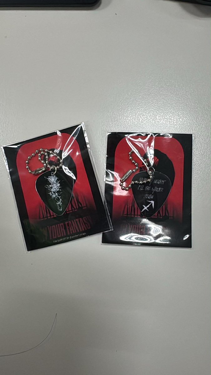 wooberrysnaps's tweet photo. In Your Fantasy in Manila 

Guitar pick and fabric wristband Wooyoung fan support by @wooberrysnaps 

⌞ ⌝like and rt 
⌞ ⌝1:1 limited quantity only 
⌞ ⌝no specific loc :)

See you Atinys! 🐈‍⬛
Will go priv on d-day! :)

#InYourFantasy_MNL #ATEEZinManila
#ATEEZ https://t.co/DfafaW7qMr