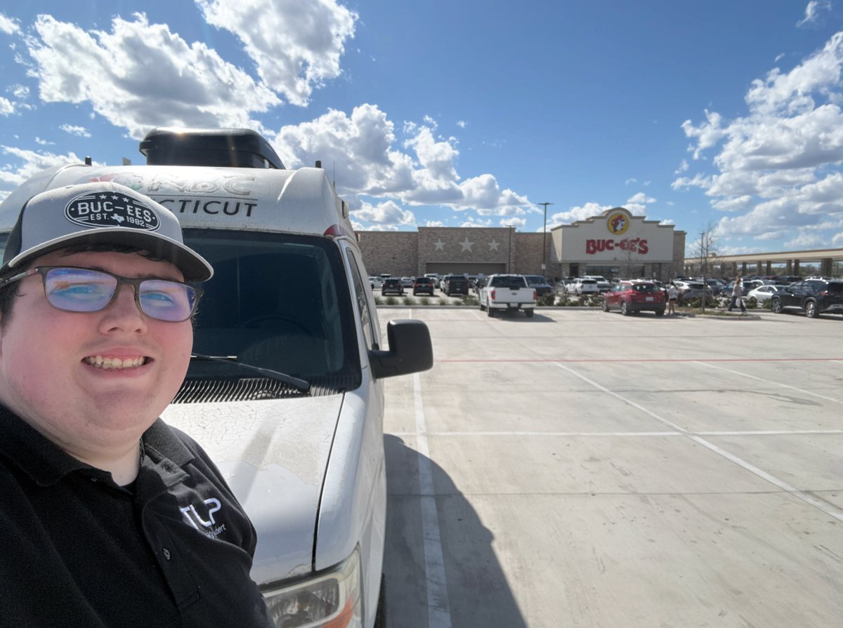 Zachary "Astro" Aubert tweet media