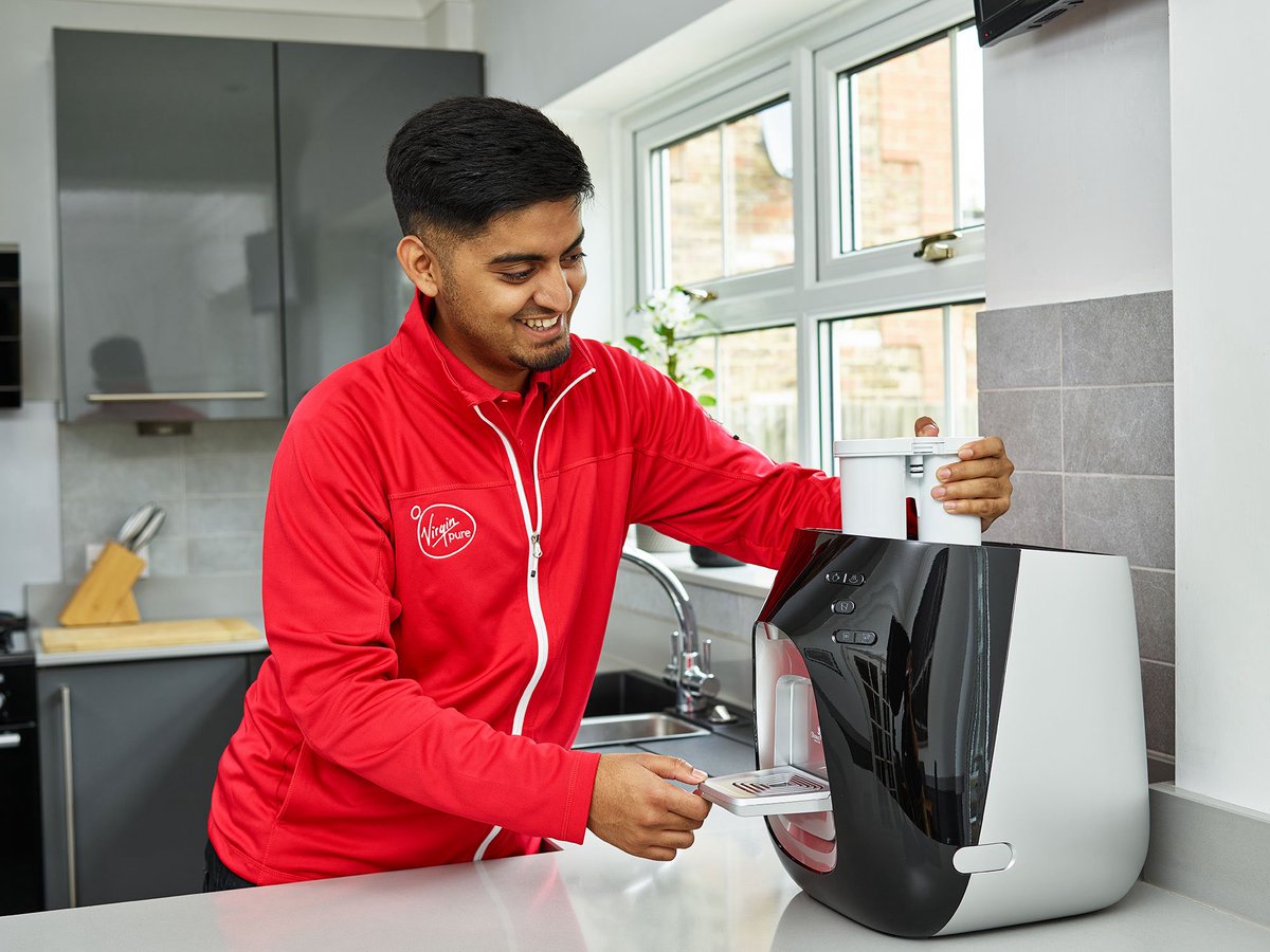 LSProUK's tweet image. Over the years we have worked closely alongside VirginPure on various digital and printed projects.

#graphicdesign #branddesign #corporatedesign #graphicdesignservices #lsproductions