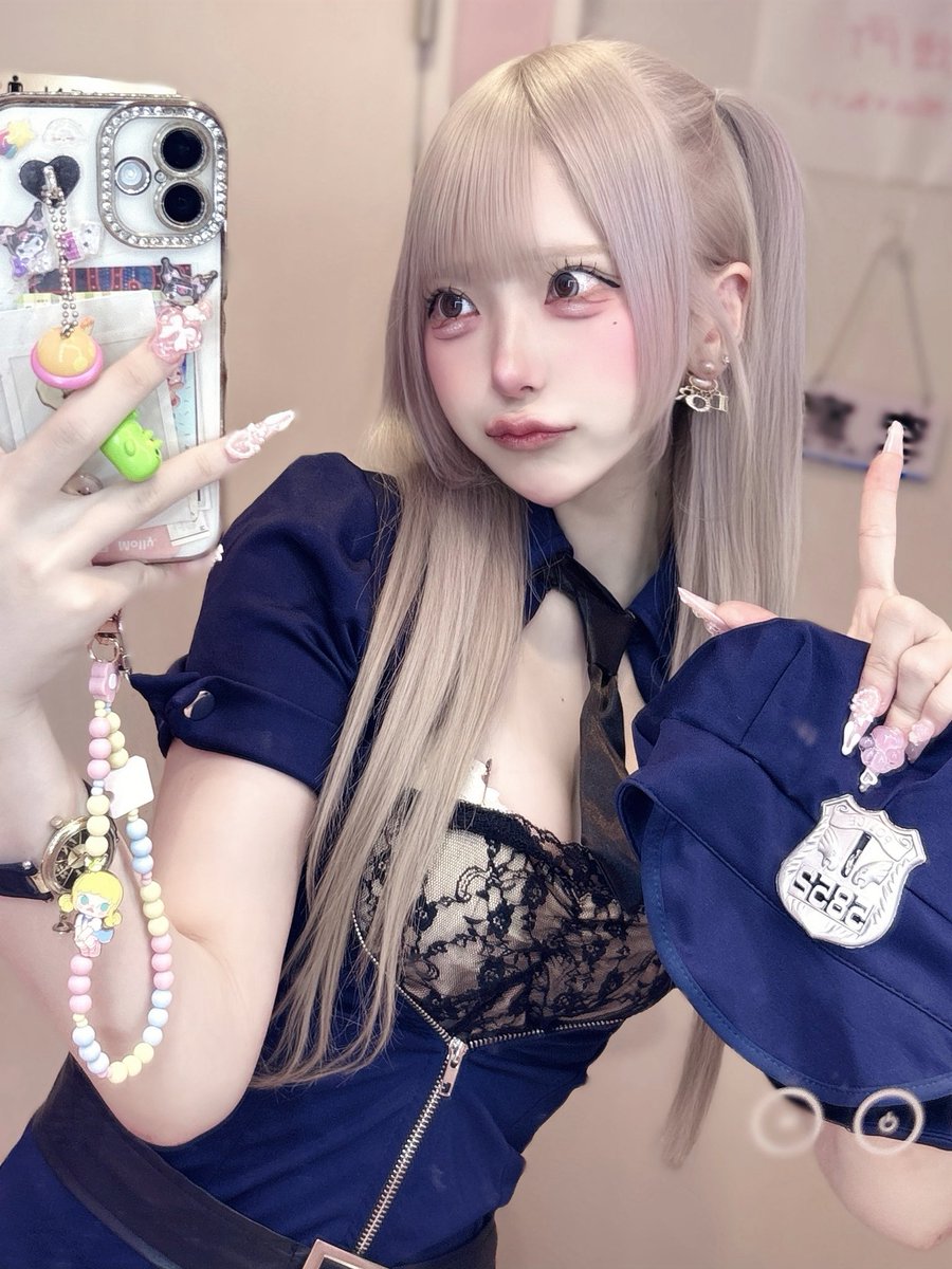 しおりんぐ♡ tweet media