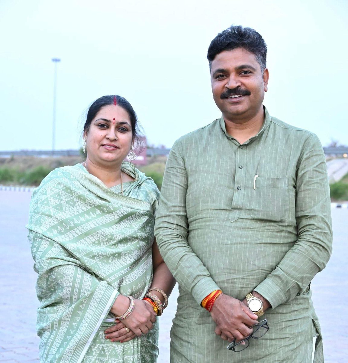 नेता प्रतिपक्ष, राजस्थान विधानसभा श्री टीकाराम जूली जी एवं उनकी धर्मपत्नी श्रीमती गीता जूली जी को वैवाहिक वर्षगांठ की हृदय से हार्दिक बधाई एवं शुभकामनाएँ।
<a href="/TikaRamJullyINC/">Tika Ram Jully</a> 
<a href="/of_jully/">Office of Tikaram Jully</a>