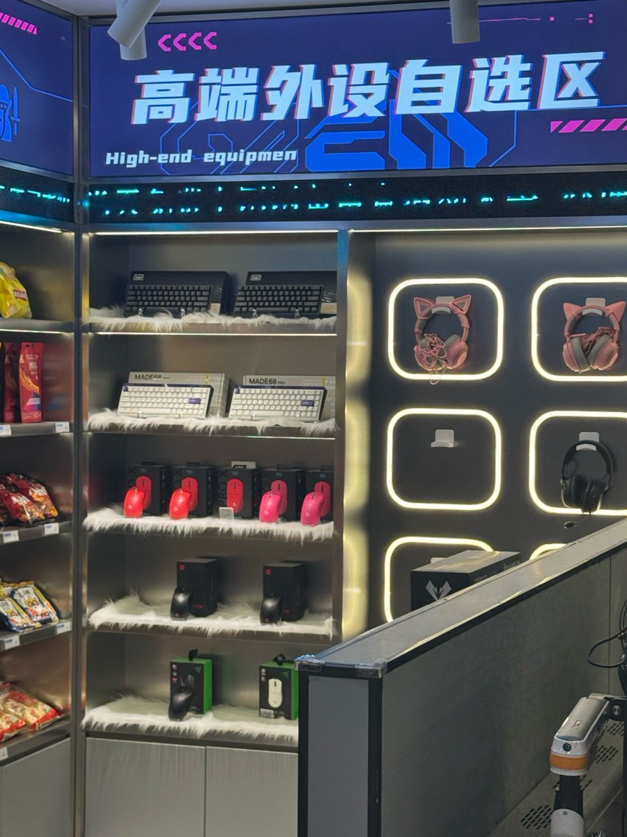 Nikki Ang tweet media