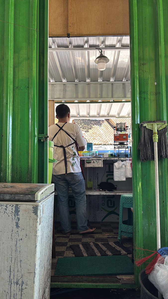 telurmataendog tweet media