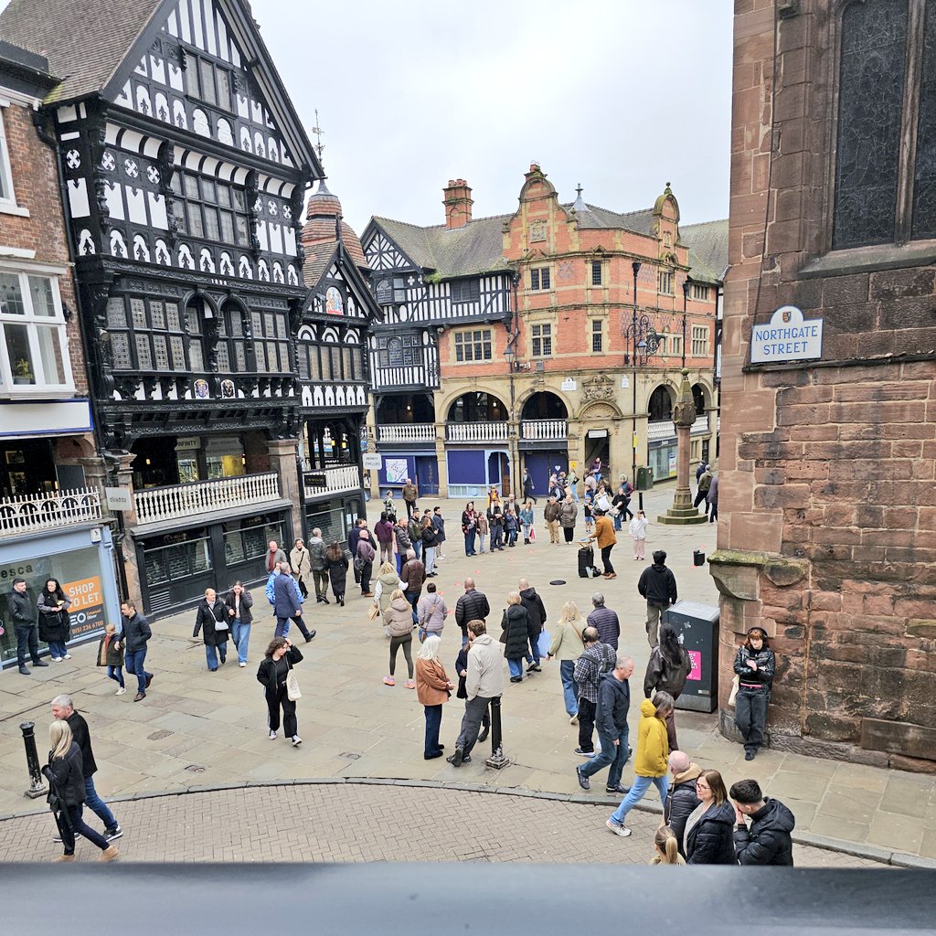 EerieShadow tweet media