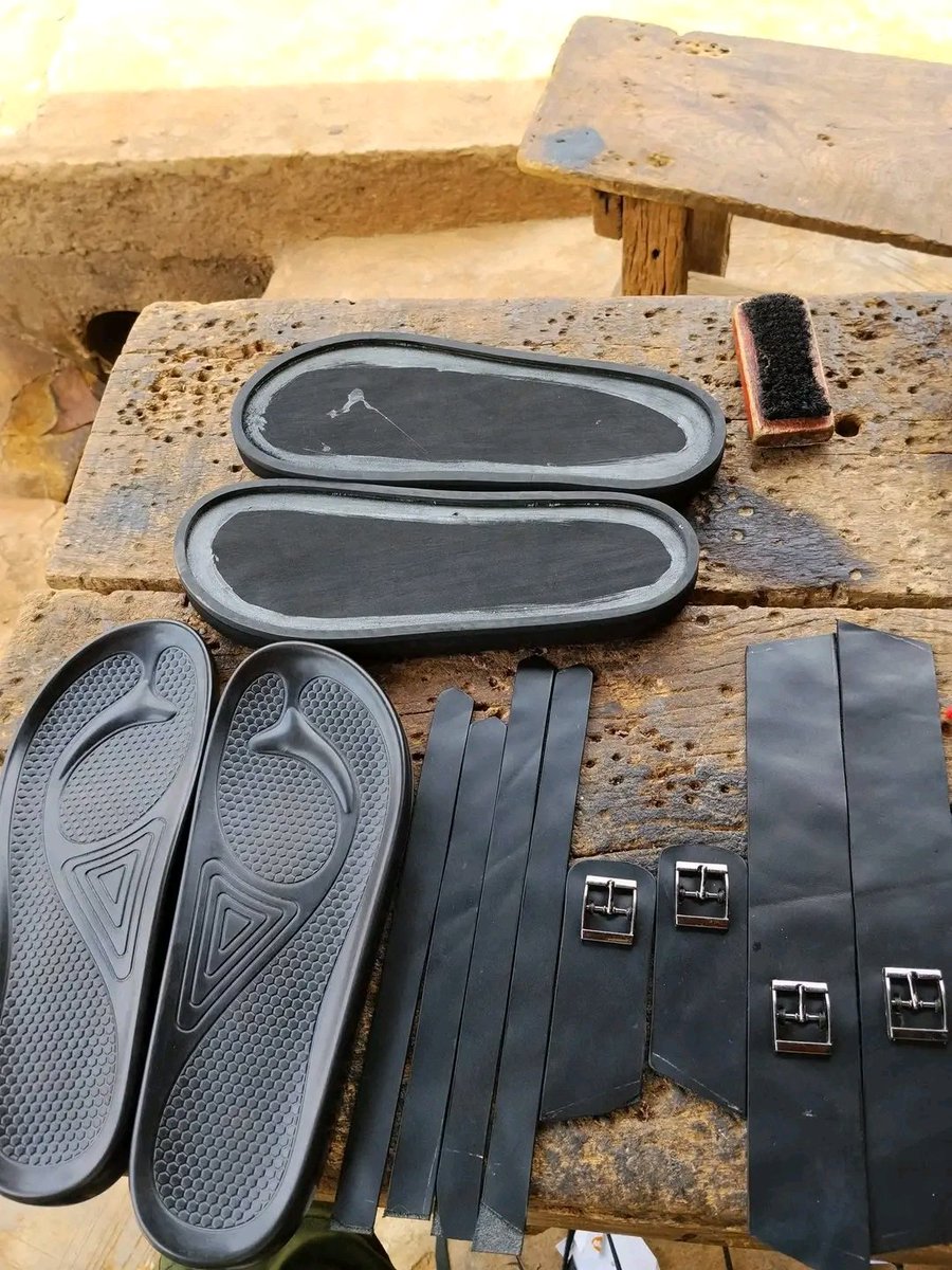 Victory Handy 👡 tweet media