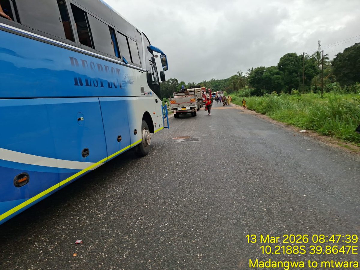 SouthernBuses's tweet photo. ⚠️TAHADHARI⚠️

📍Madangwa - Lindi

Barabara baada ya Daraja Kujaa Maji ipo hivi https://t.co/LuL1RD5mVp