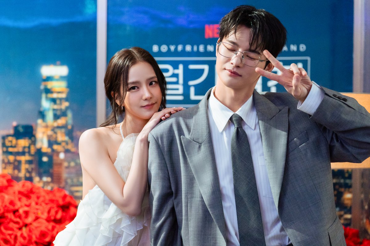 주말 할 일 : ‘월간남친’ 정주행하기 👀

넷플릭스 시리즈 '월간남친'과 함께 즐거운 주말 보내세요💘

#JISOO #월간남친 #NETFLIX