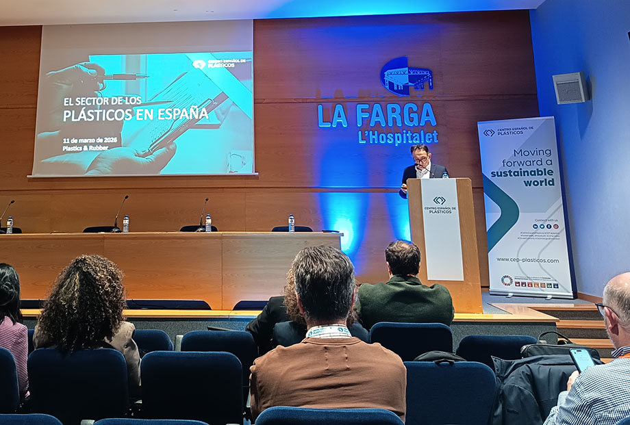 Mundoplast's tweet photo. Ponencia inaugural del CEP en Plastics &amp; Rubber 2026 https://t.co/hhOSxp6mSL https://t.co/FxDx04GNpJ