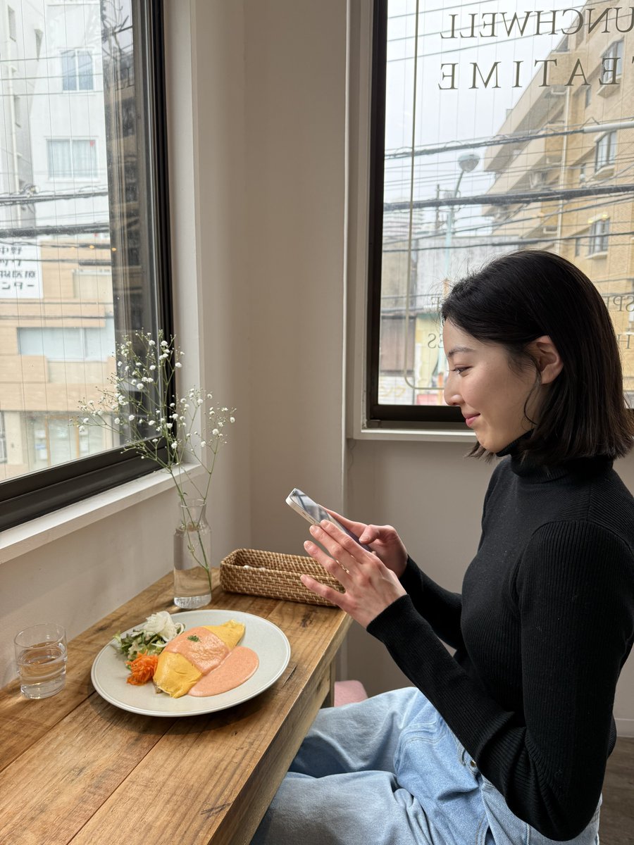 mari_nas2's tweet photo. 【UNITY CAFE 東中野】さんにて、ずっと気になっていた『濃い桜と苺のバスクチーズケーキ』を🍓🌸
優しい甘さなので、メープルシロップを��けてもとっても美味しくいただくことがてきました💕
オムライスも、中の和風ライスと明太子ソースとがよく合っていてすごく美味しかったです😋
#unitycafe https://t.co/xpGkahe3W0