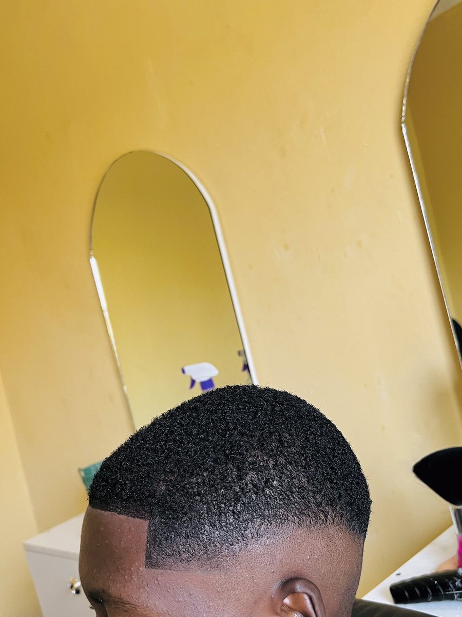 HAYKAY2529's tweet photo. Sharpcutz ✅💈 https://t.co/G7boySkLm2