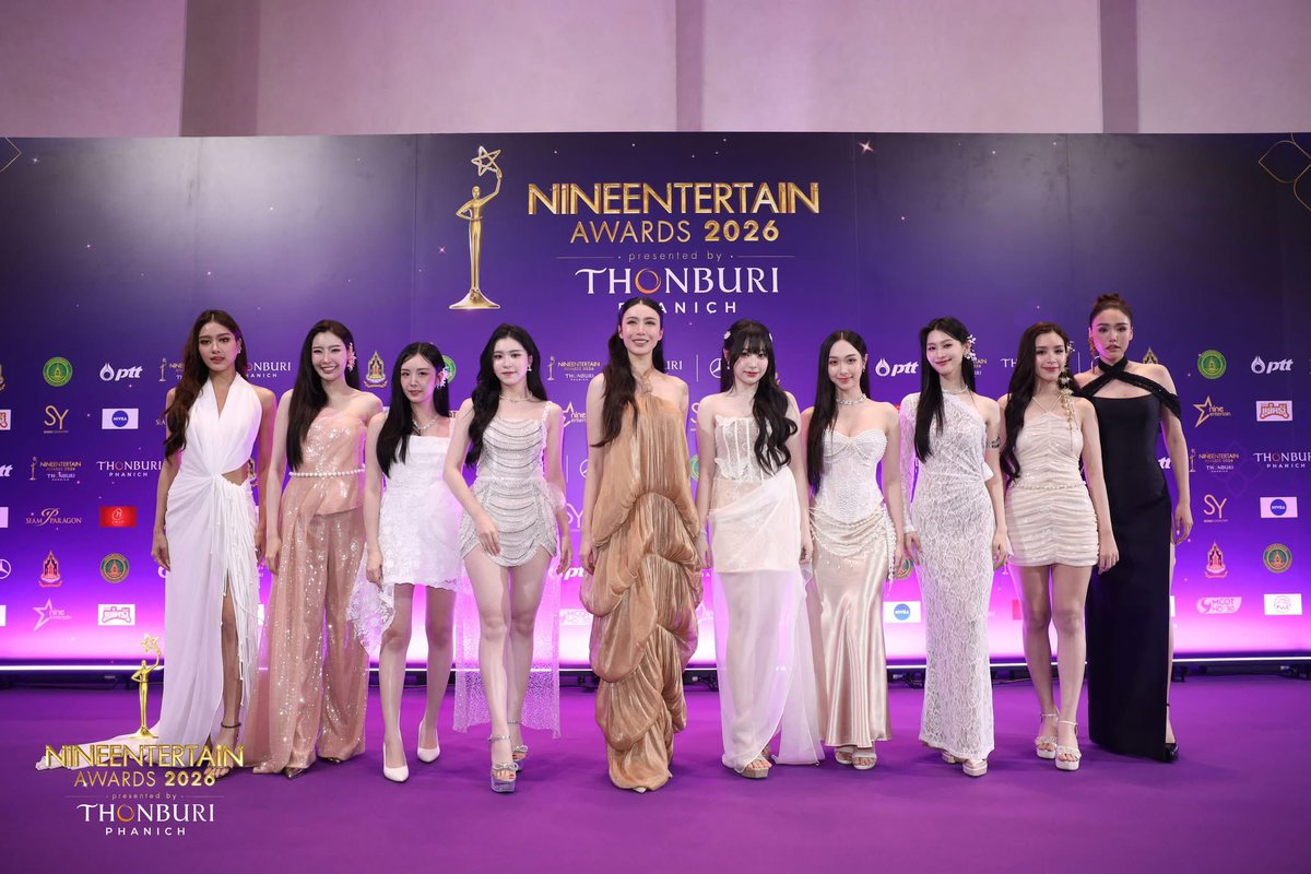 inthe8ight's tweet photo. ขอขอบคุณที่ให้สาวๆ In the 8ight ได้ร่วมเดินพรมม่วงในงาน Nine Entertain Award 2026 

#9entertainawards2026
#inthe8ight https://t.co/wAAVe2gzsN