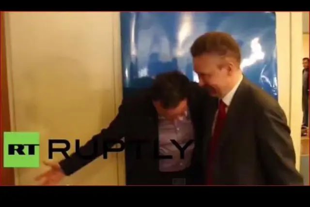 thalis む tweet media