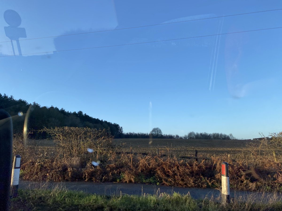 asmith6565's tweet image. Looks like we've been given the morning off from the #Chemtrails today round our way!!
#WeatherModification #GeoEngineering