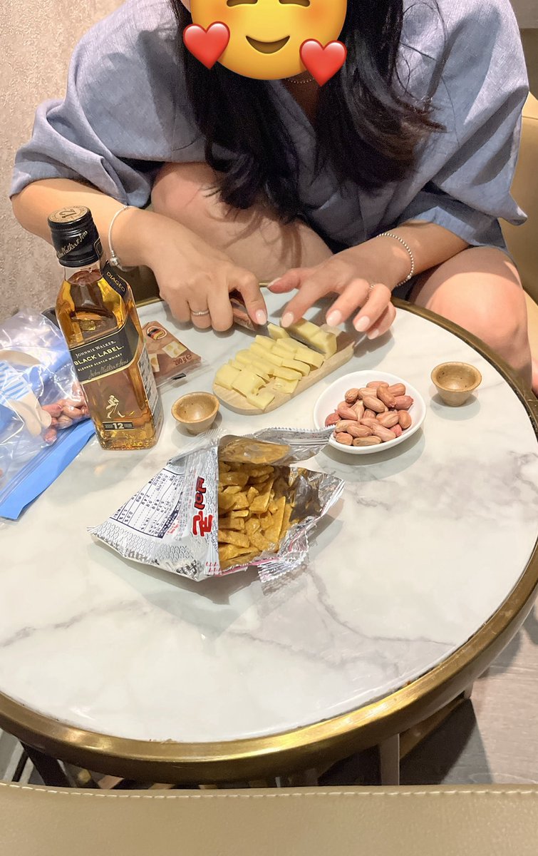 둥실부부 tweet media