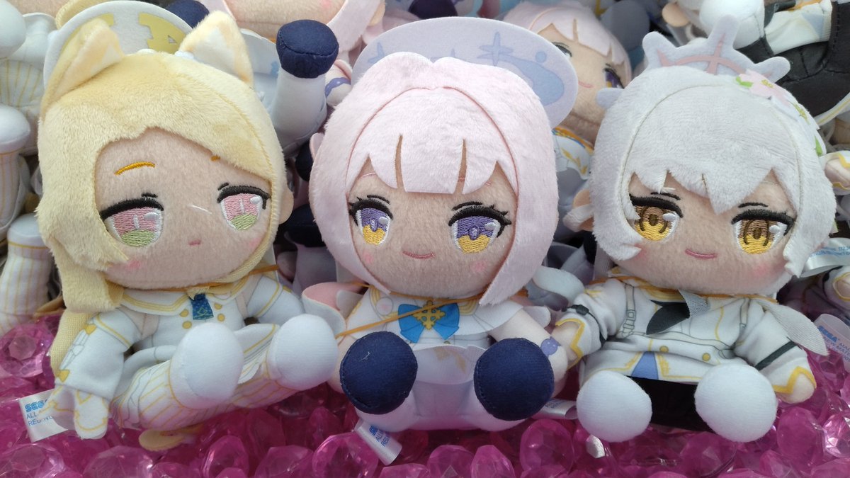 ブルーアーカイブ ミニぬいぐるみ Vol.7 モモイ ミドリ アリス8個ずつ♬ 景品情報】 ブルーアーカイブミニぬいぐるみVol.7＆Vol.8 投入致しまし
