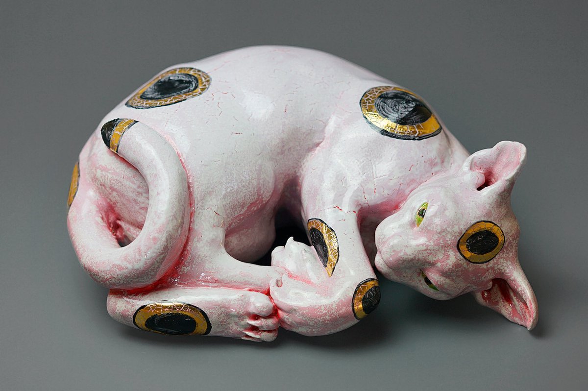 MizenkaGallery's tweet photo. Please see “Sleeping Cat” by Sadamasa Imai. 
今井完眞の「眠り猫」と他の作品もご高覧ください。 
https://t.co/1Kz7yvZhcN
#ceramic #tokyo #art #contemporary #mizenkagallery https://t.co/hJ4L98Yq3k