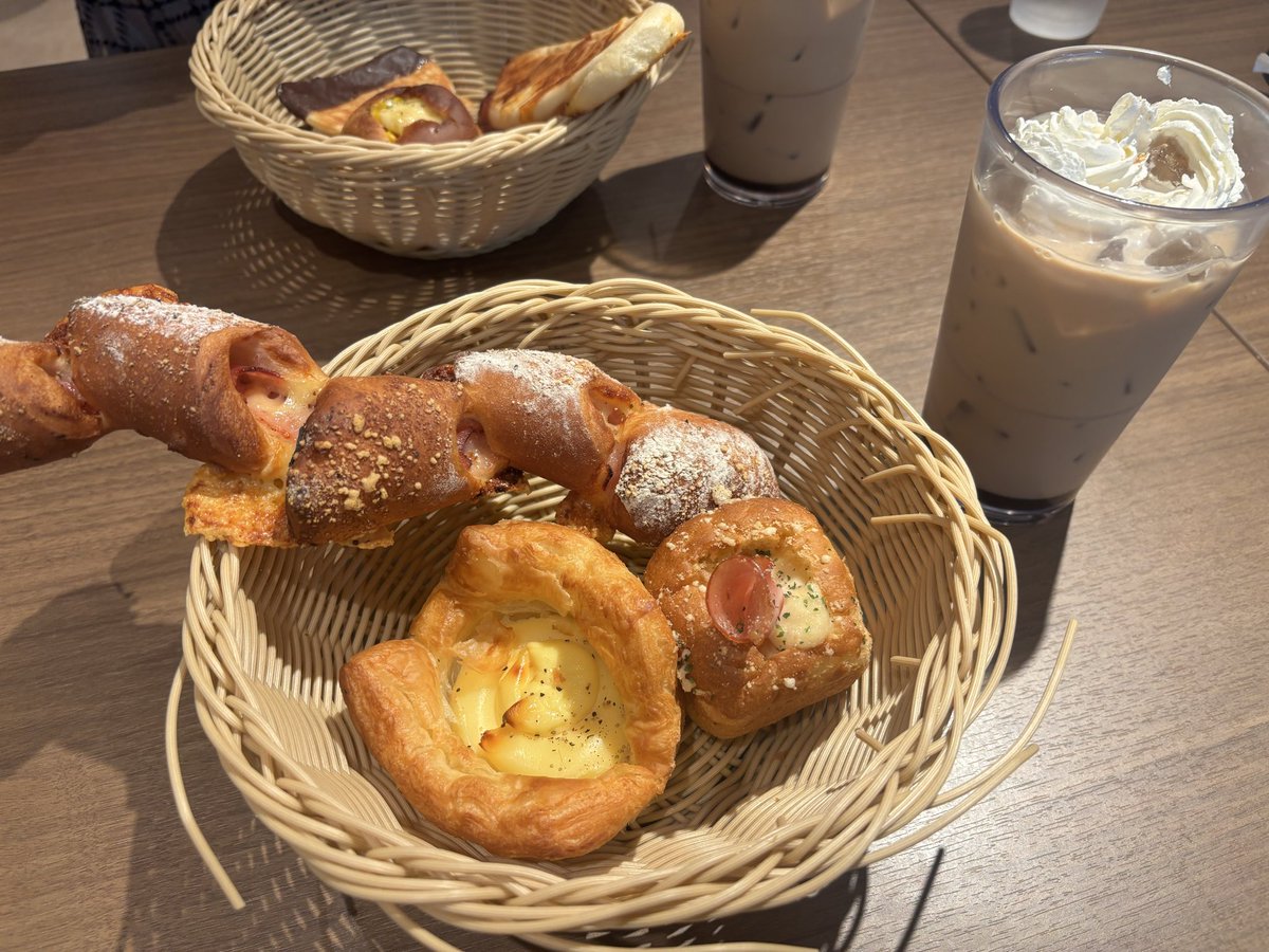 ぴょん🐰 tweet media