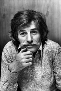 GraziellaMls's tweet photo. Jean Tenenbaum dit Jean Ferrat est mort le #13mars 2010
"Il ne faut plus dire qu'en France, on peut dormir à l'abri
Des Pinochet en puissance travaillent aussi du képi
Travaillent aussi du képi" 🎶Le bruit des bottes https://t.co/Wmpligcp8Z