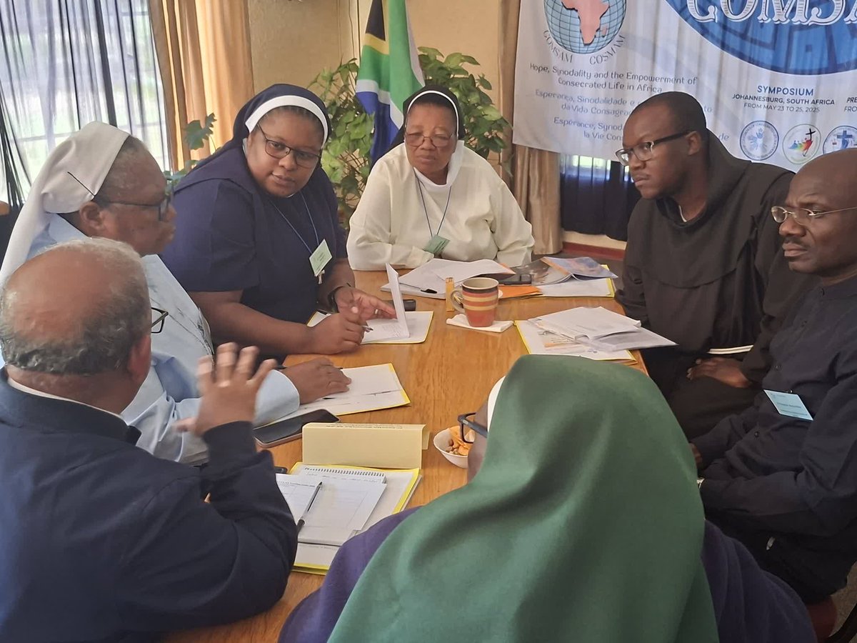 The Southern Cross  tweet media