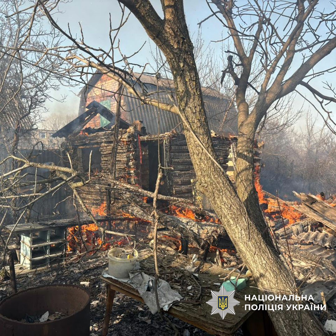 Двоє людей загинули, шестеро зазнали поранень – наслідки російської агресії на Донеччині dn.npu.gov.ua/news/dvoie-liu…