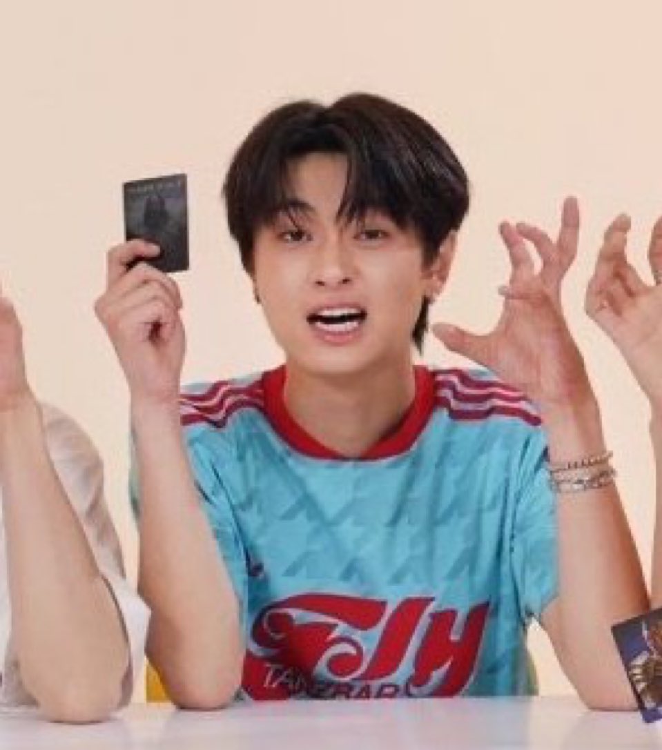 jayjay ̈ (@senflwrs) / Posts / X
