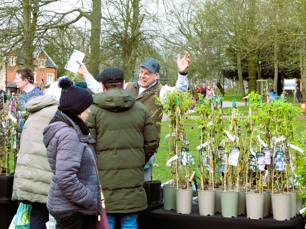 Plant Hunters Fairs tweet media