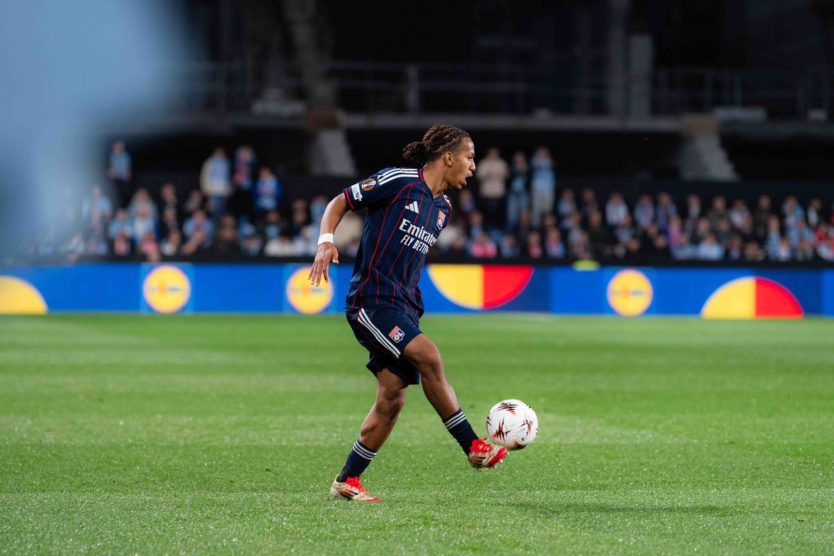 Olympique Lyonnais tweet media