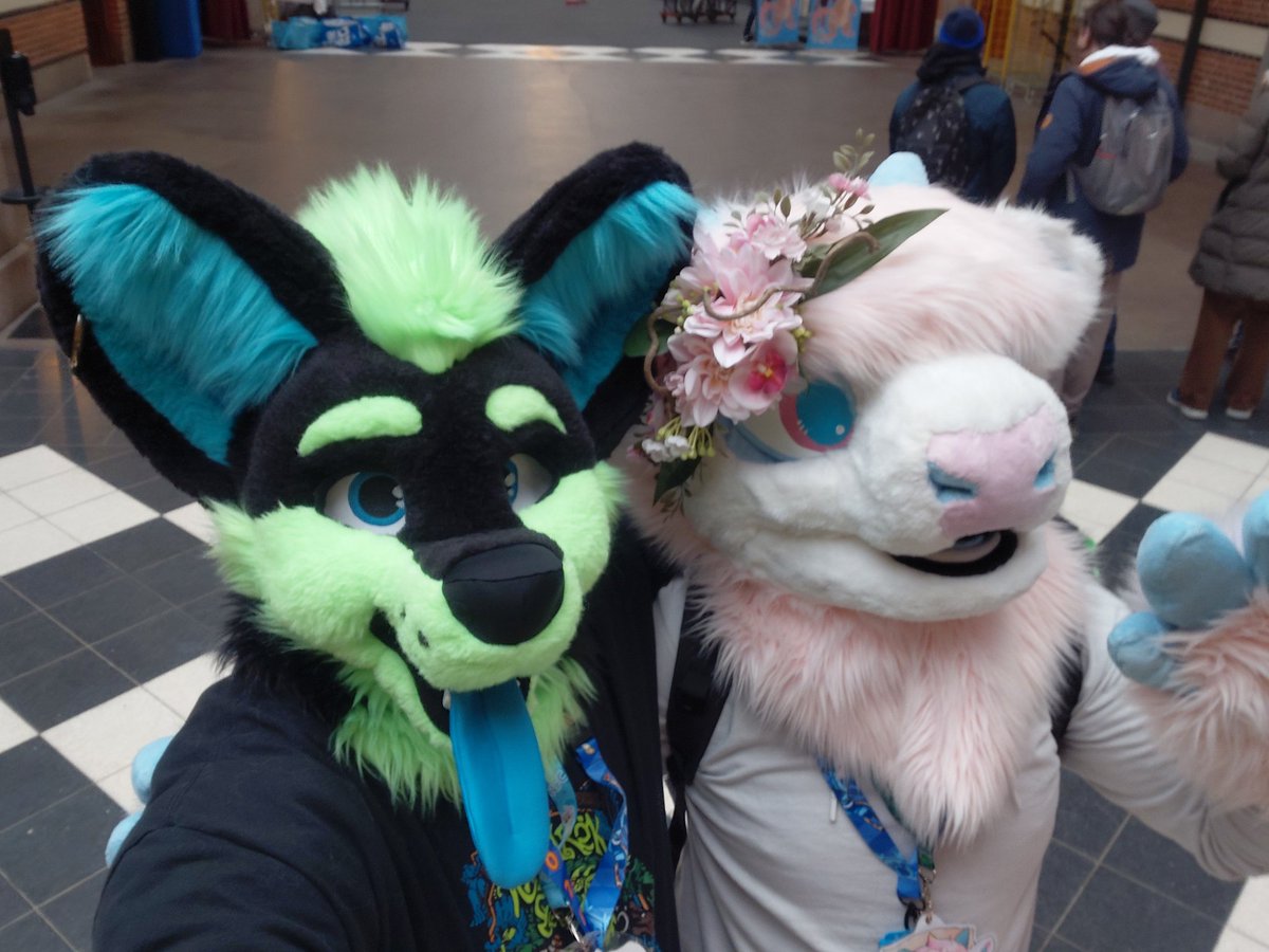 Arrack the sauna wuffer 🏳️🌈 tweet media