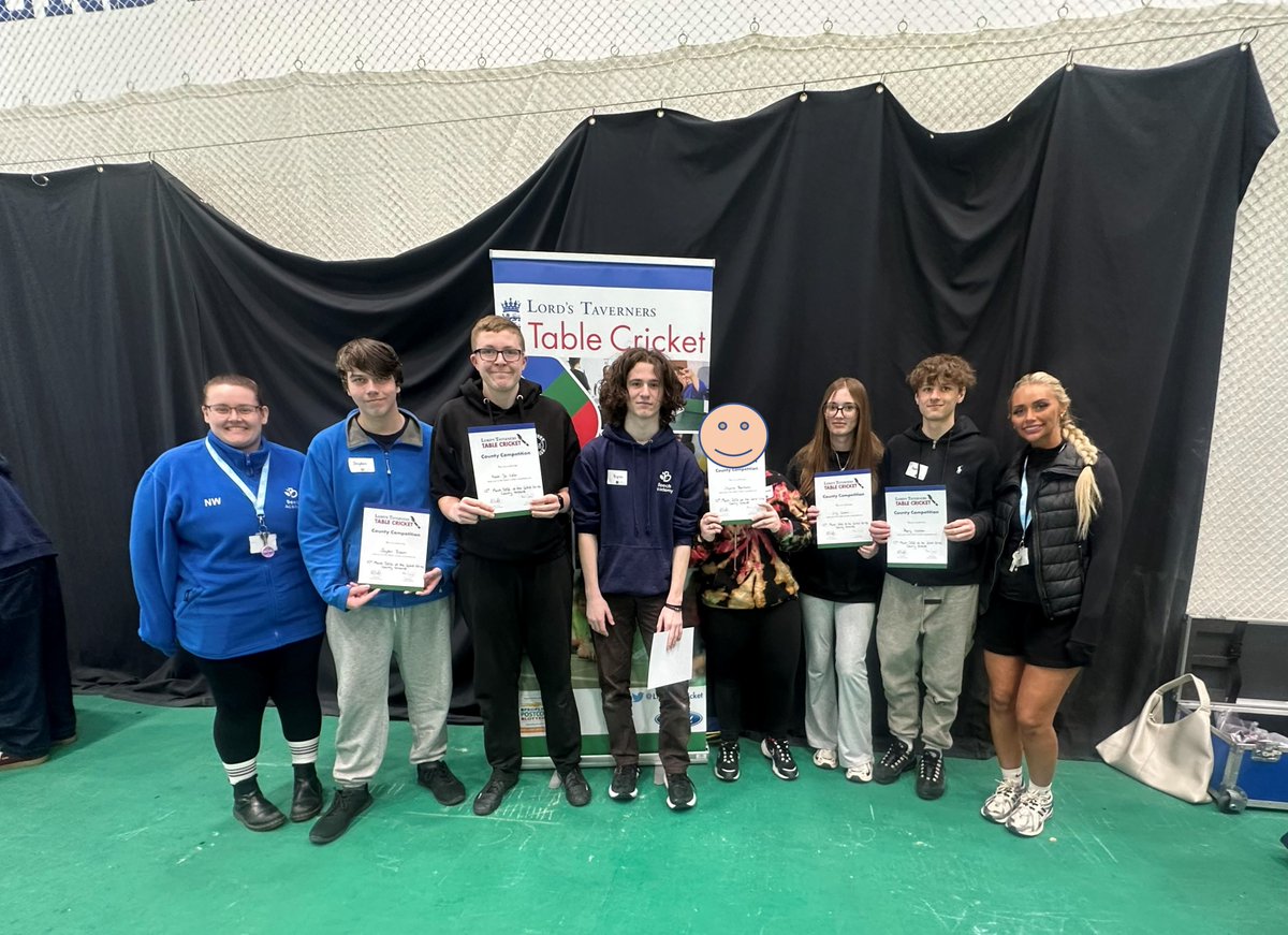 Beech Academy tweet media