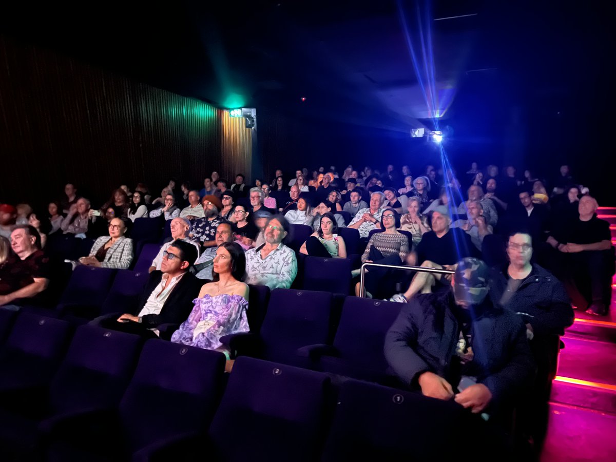 Zev Howley tweet media