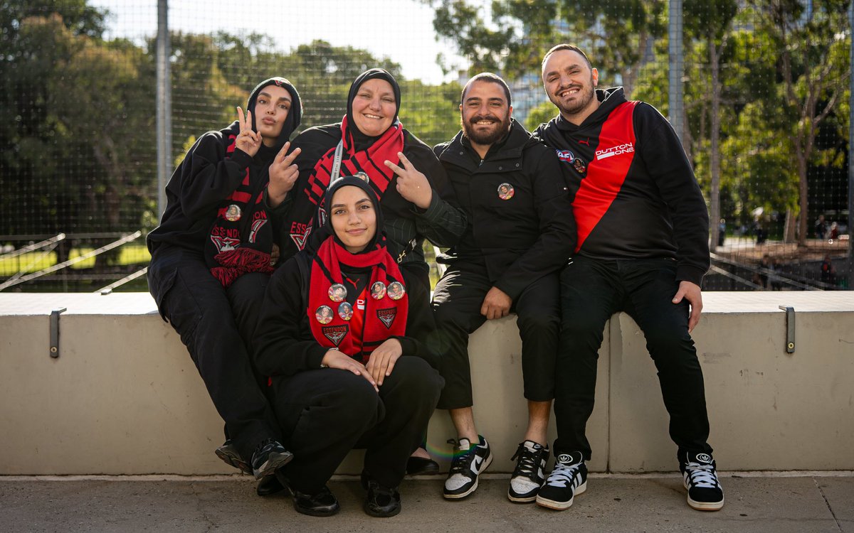 Essendon FC tweet media