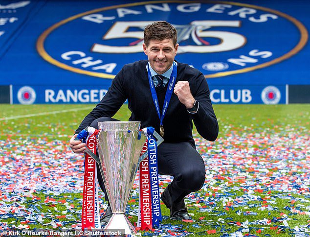 BoyAboutTown tweet media