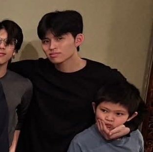 Az91saifar :) tweet media