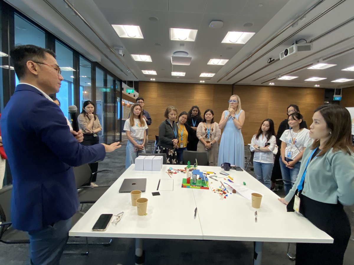 Cisco APAC tweet media