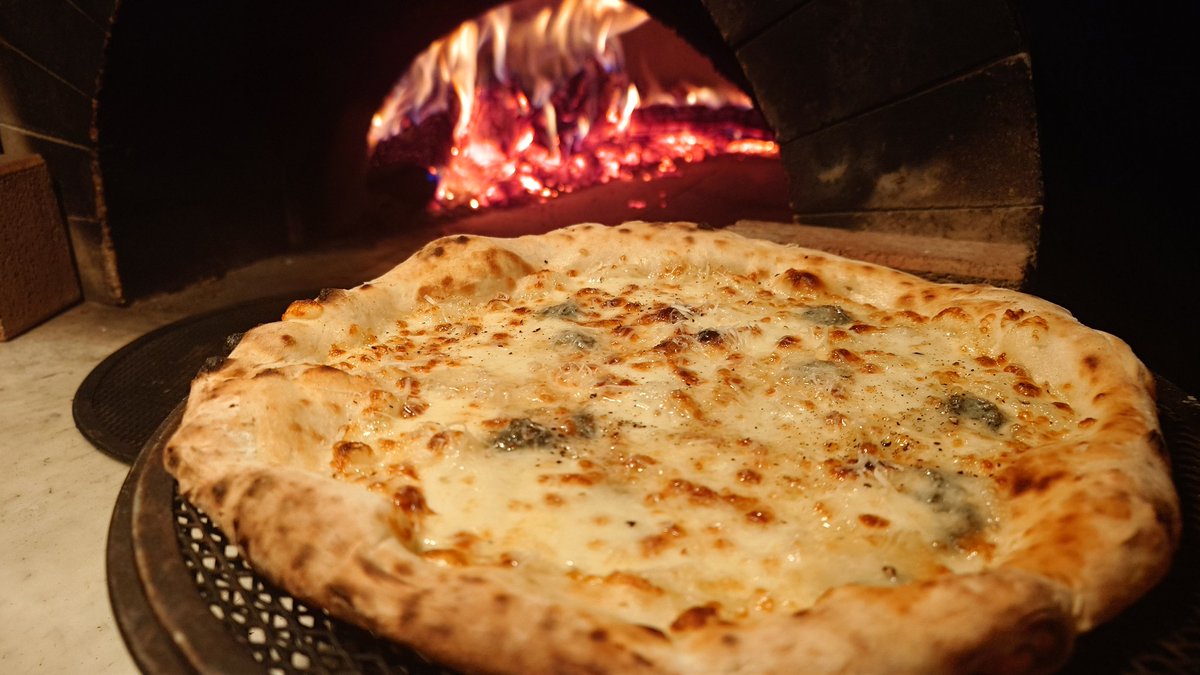 siattaca's tweet photo. PIZZAはいかが？
ご予約お待ちしております！ https://t.co/ljqwf53eAW