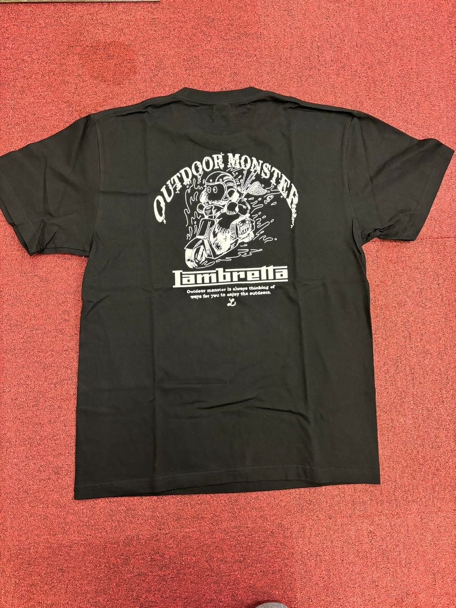 classicscoot_jp's tweet photo. 【LAMBRETTA ✕ アウトドアモンスター コラボTシャツ】
人気のアウトドアブランド・アウトドアモンスターがランブレッタとコラボ‼️
スタイリッシュでありながら、アウトドアもガンガン行けちゃうランブレッタが、アウトドアモンスターに選ばれました。数量限定☺️ https://t.co/e94hU0lnA8