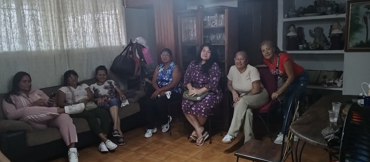 Con el mismo espíritu de trabajo y acción, en el fortalecimiento organizativo de nuestro partido en la Urb 10 de Marzo,AD--Resistencia.
Seguimos en la Ruta de la lucha democrática. <a href="/ADemocratica/">Acción Democrática</a> .