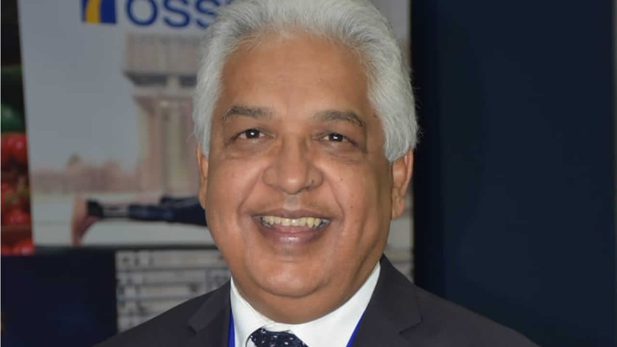 defimediainfo's tweet image. Dr Sunil Gunness, GOSK : «Un travail de longue haleine qui a commencé depuis 1983» dlvr.it/TRSjbL #DrSunilGunness #chirurgien #médecine #Santé #reconnaissance