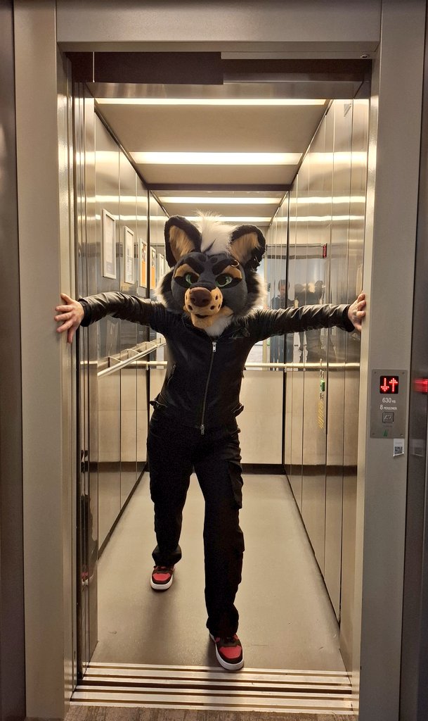 Tyler 🔜 EF🍹 tweet media