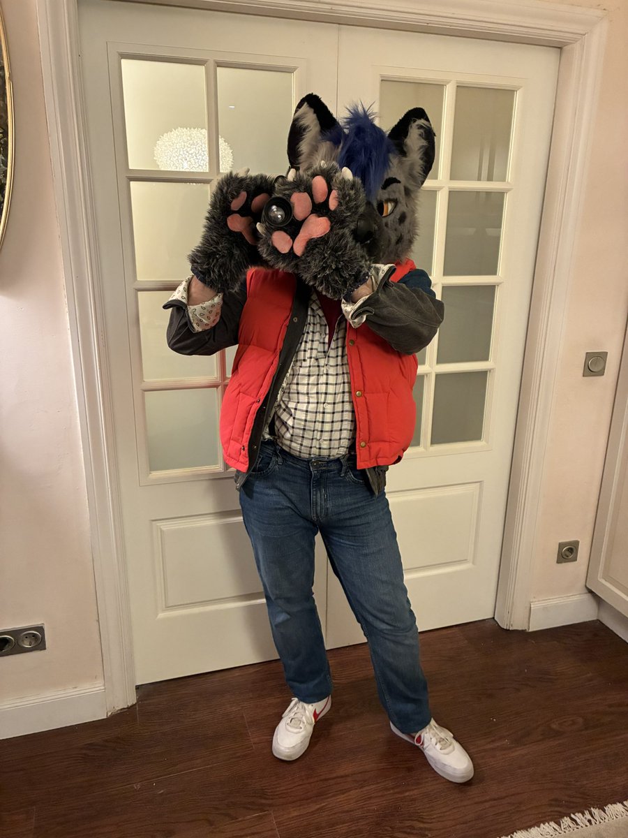 Doc, it's recording now! #fursuit #fursuitfriday