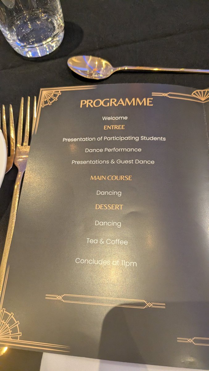 Mattys123's tweet image. Debutante ball for my niece. First one I've ever been too haha #dinner #ball