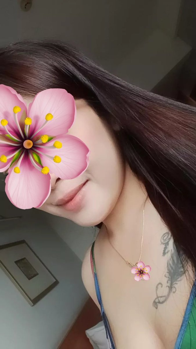 availL by Request tweet media