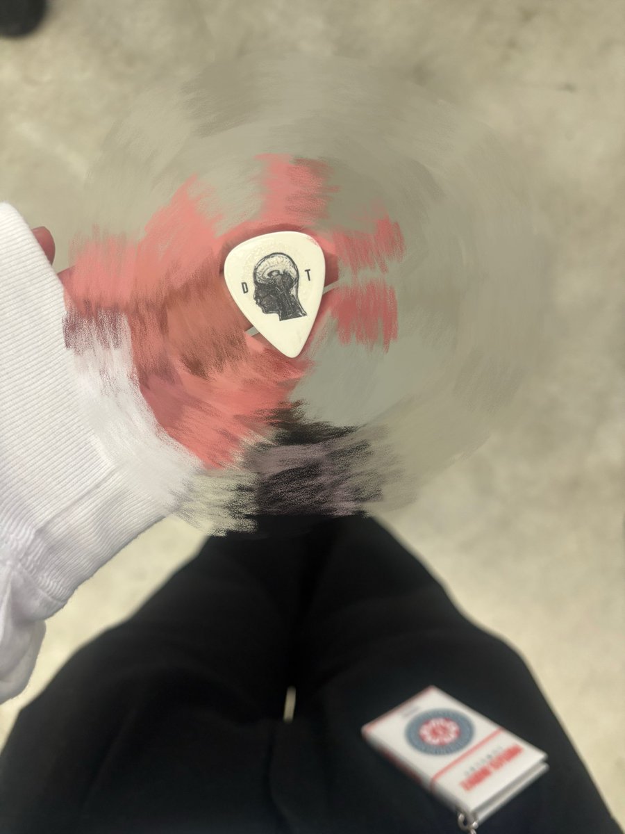 ( ᴖ ͜ ᴖ ) tweet media