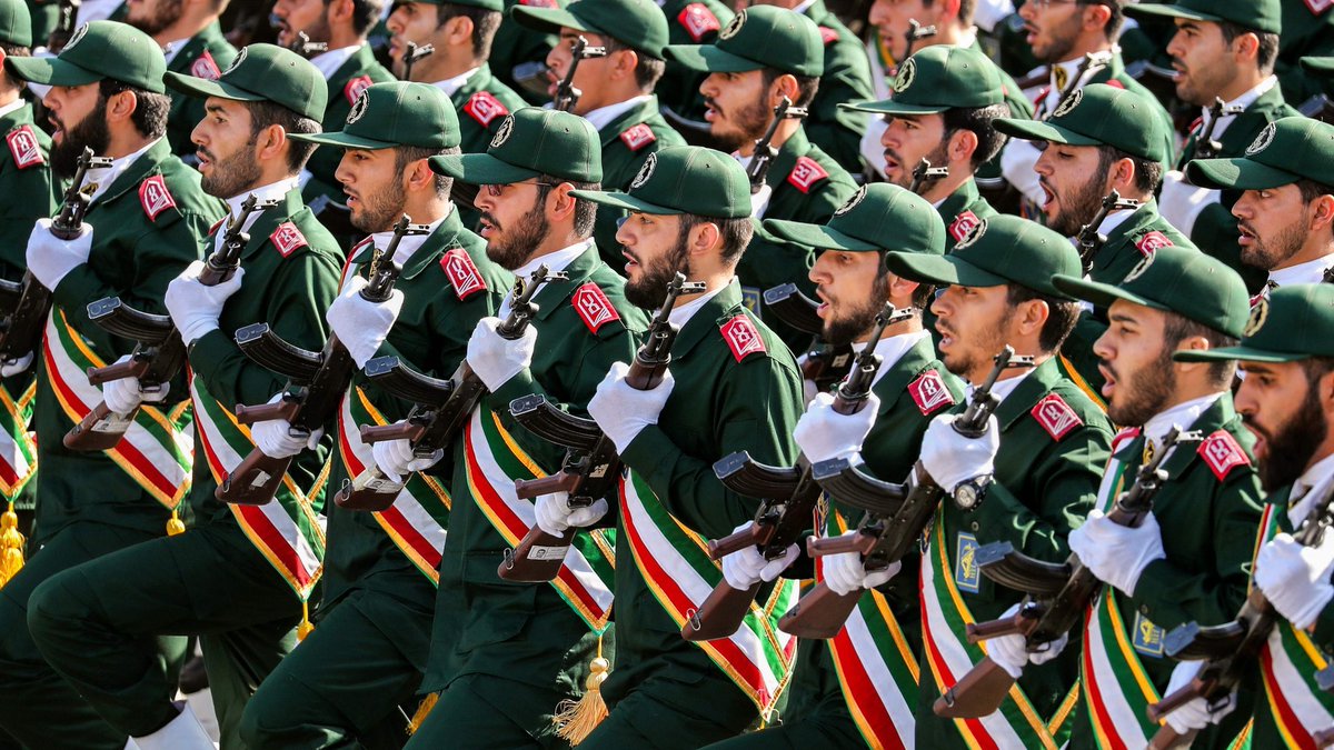 jacksonhinkle's tweet photo. 🚨🇮🇷🇮🇱🇺🇸 BREAKING: IRGC soldiers say "If Trump Sends Troops Into Iran, We Are Ready."    

"We'e Been Waiting for Decades To Fight Zionists." https://t.co/uybj8CrC4i