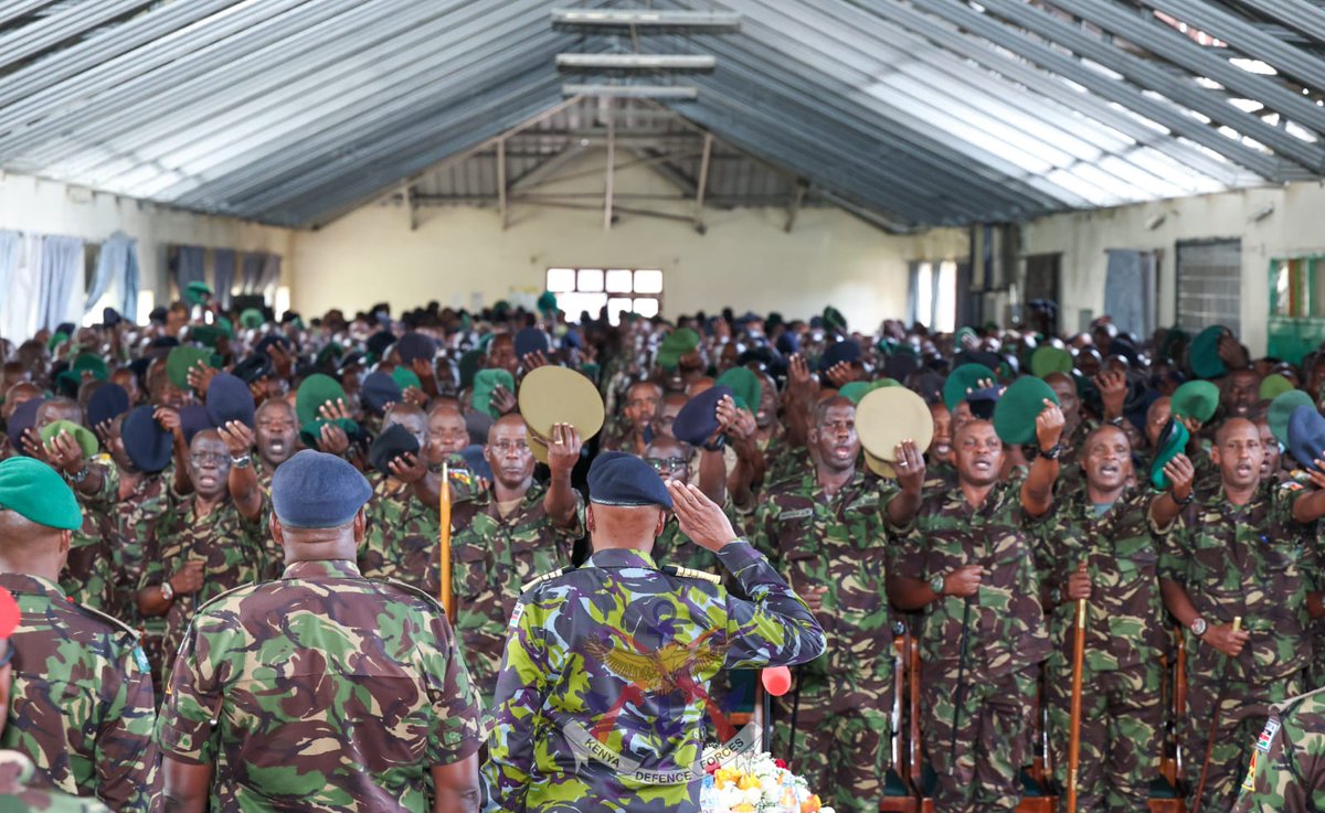 kdfinfo's tweet photo. The Chief of the Defence Forces (CDF), General Charles Kahariri conducted an official visit to military bases and installations in Gilgil, Nakuru County.
See more: https://t.co/k7ruUNI8Qs https://t.co/rrvySwM1pn