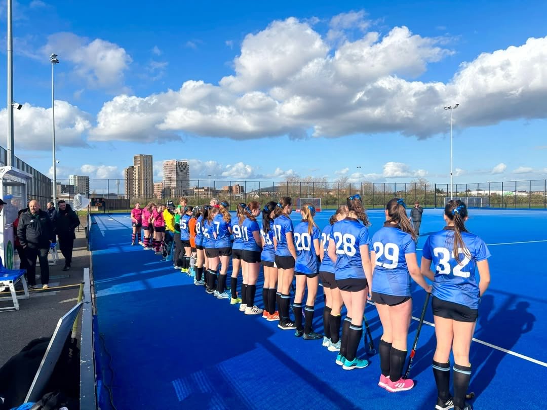 Kitlocker_edu's tweet photo. NATIONAL CHAMPIONS! 💙🏆

Massive congratulations to @AlleynsSchool U14 girls who were crowned T1 Plate National Champions! 

We’re proud to support @AlleynsSchool with their teamwear and it’s great to see such a talented, hardworking group of players achieving this season! https://t.co/B8zaM7NXOg